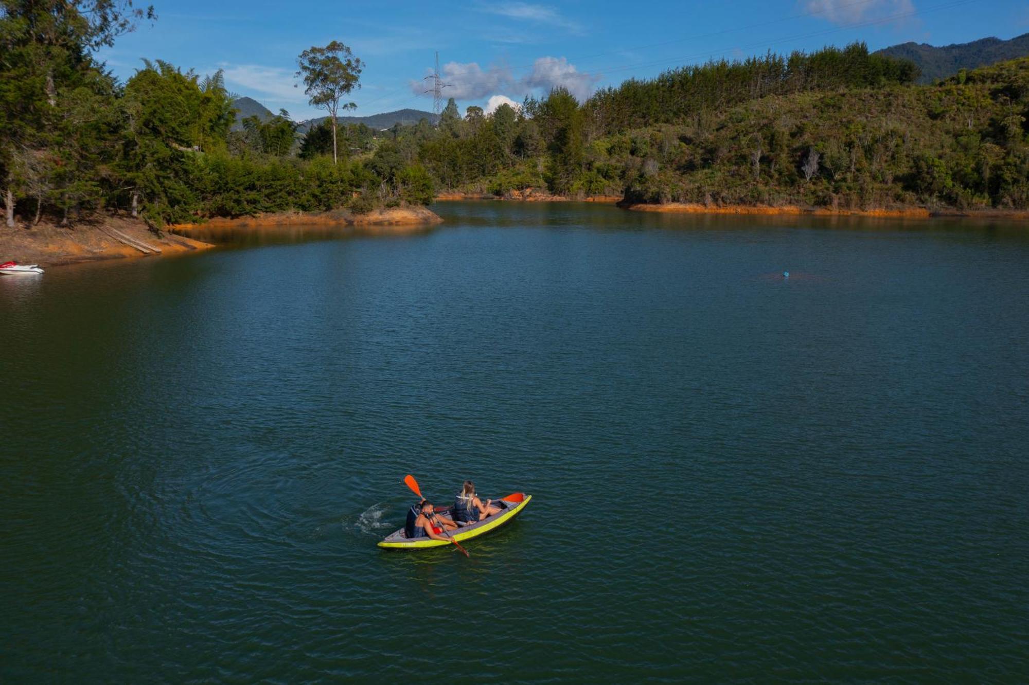 Casa Campestre Montecarlo Guatape- Desayuno A Pareja Villa Eksteriør billede