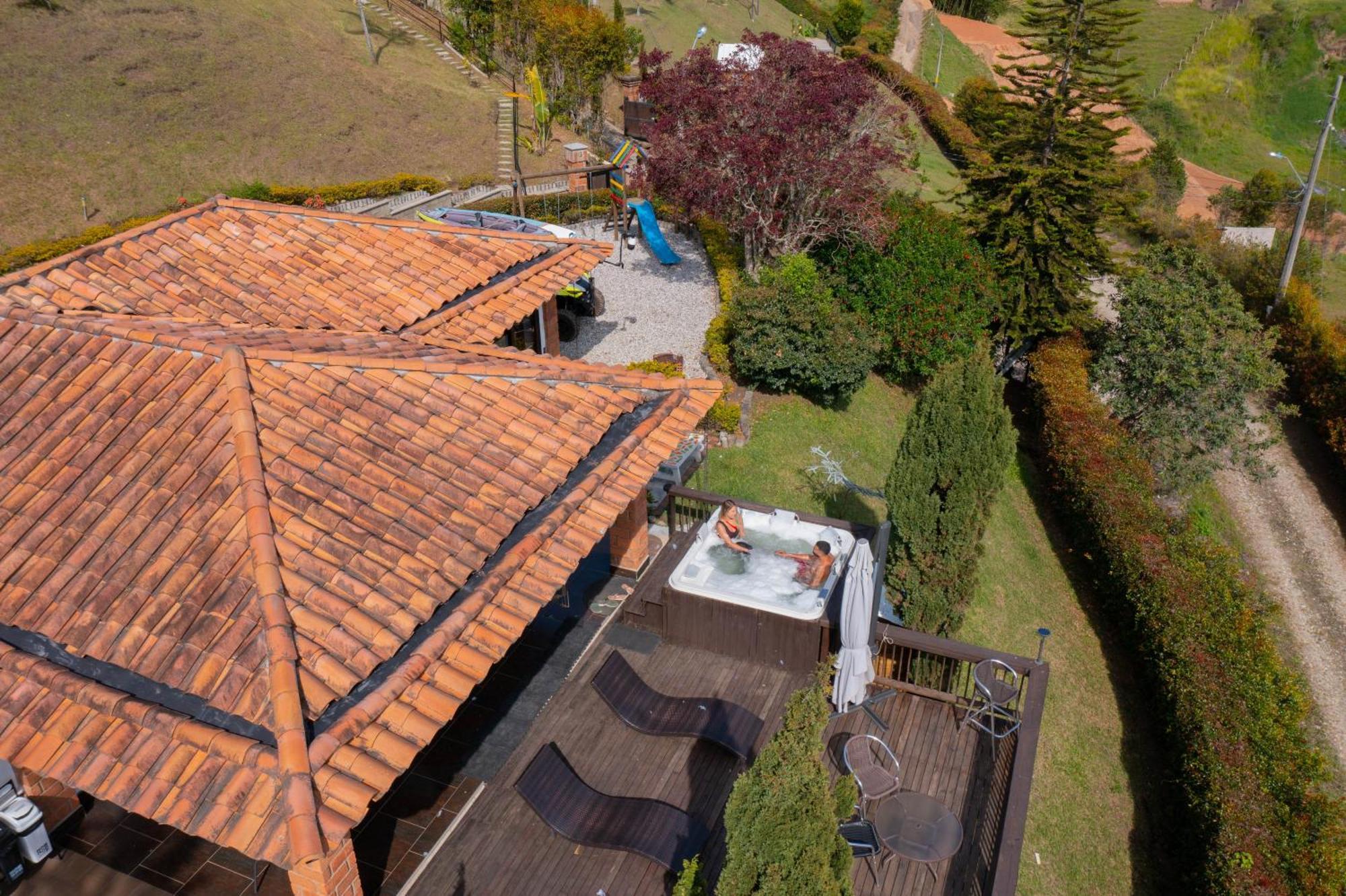 Casa Campestre Montecarlo Guatape- Desayuno A Pareja Villa Eksteriør billede