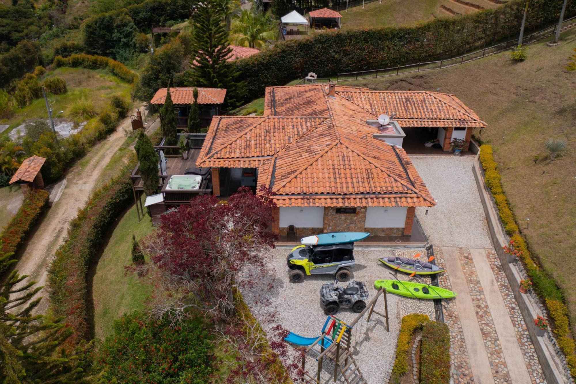 Casa Campestre Montecarlo Guatape- Desayuno A Pareja Villa Eksteriør billede