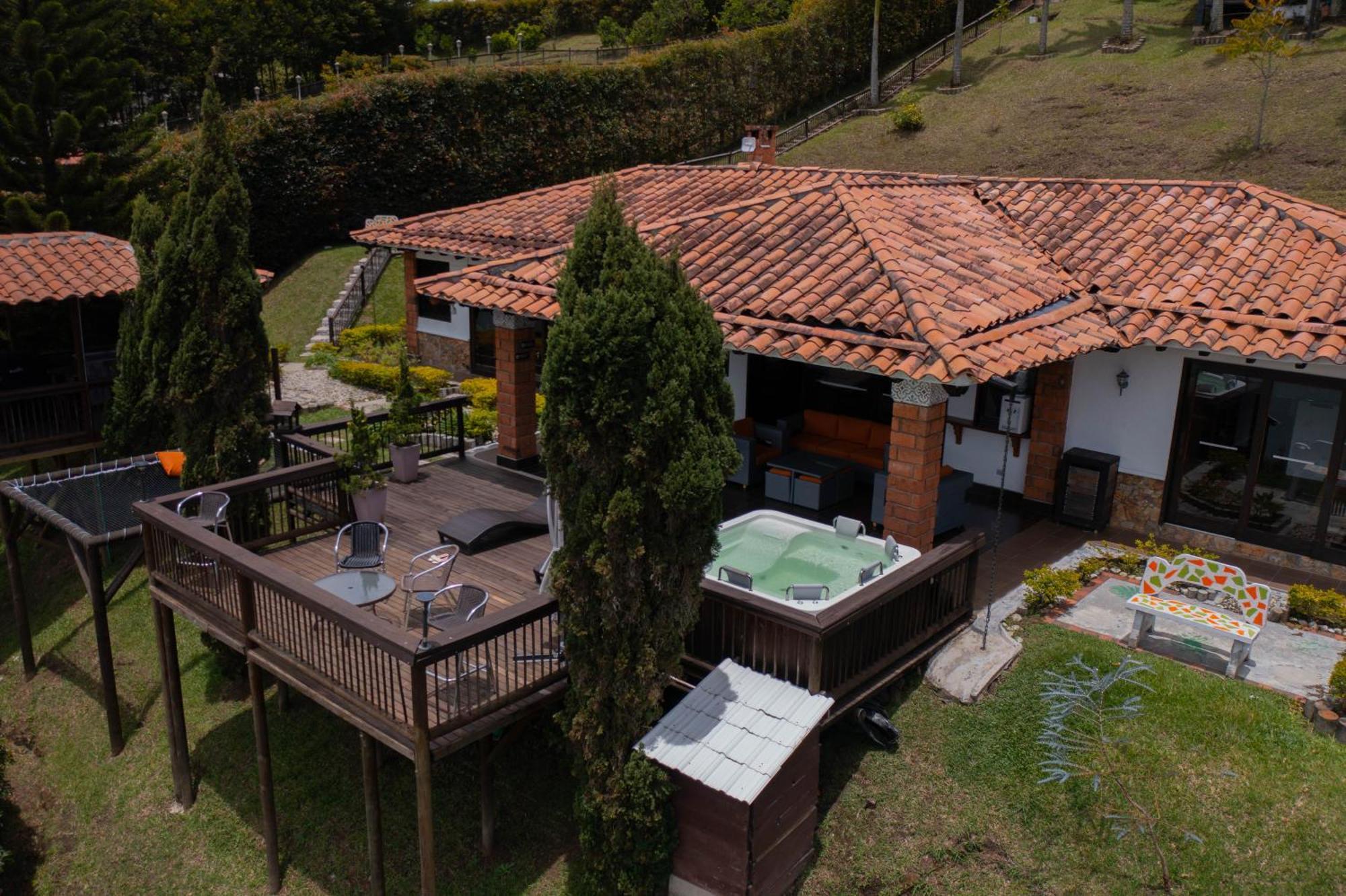 Casa Campestre Montecarlo Guatape- Desayuno A Pareja Villa Eksteriør billede