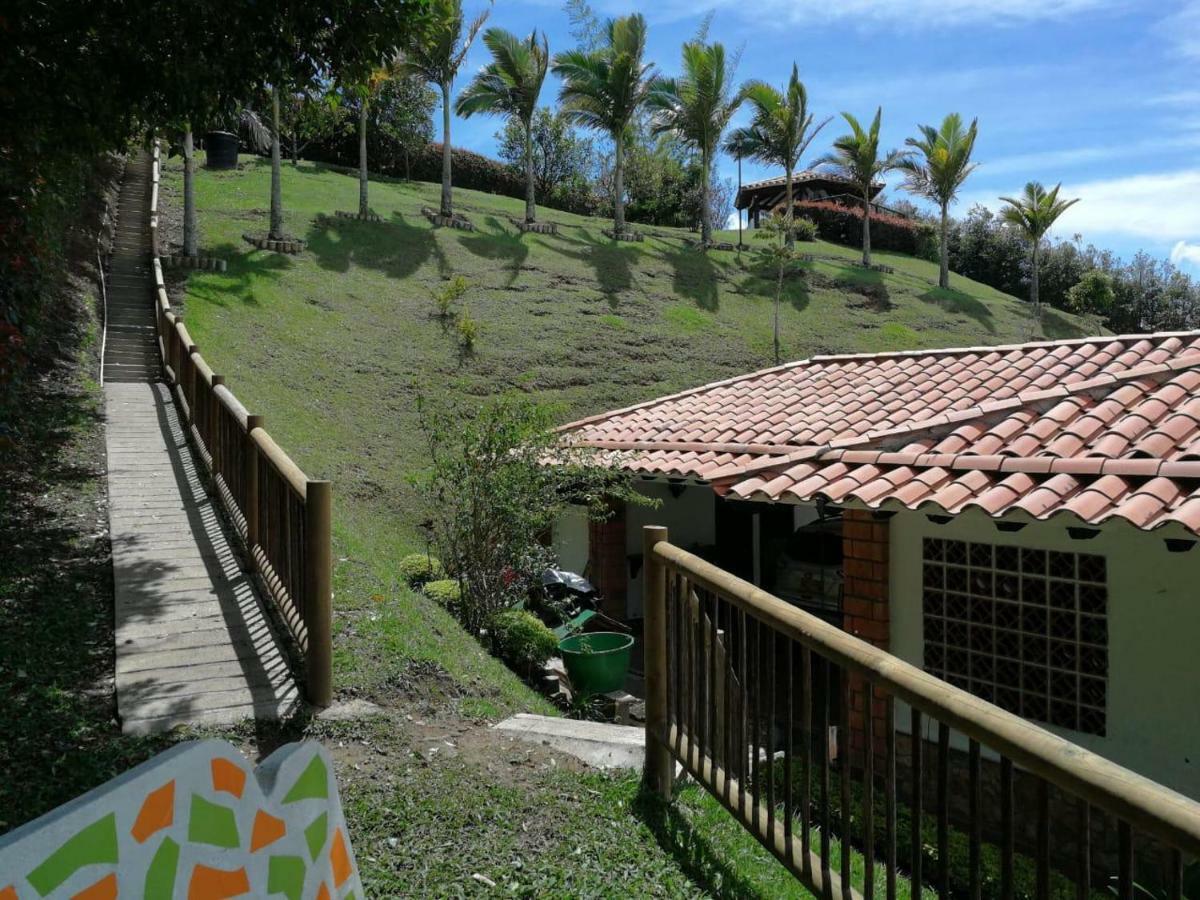 Casa Campestre Montecarlo Guatape- Desayuno A Pareja Villa Eksteriør billede