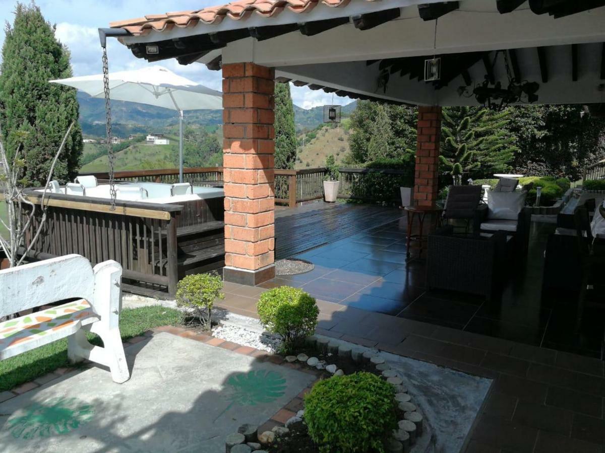 Casa Campestre Montecarlo Guatape- Desayuno A Pareja Villa Eksteriør billede